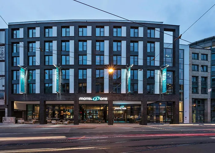 Cheap hotels Motel One Bremen